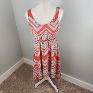 Andree Women’s Sleveless Elastic Waist Hi Low Hem Lined Dress Size Small